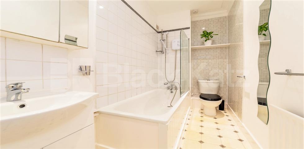 			2 Bedroom, 1 bath, 1 reception Flat			 Frithville Gardens, Shepherds Bush